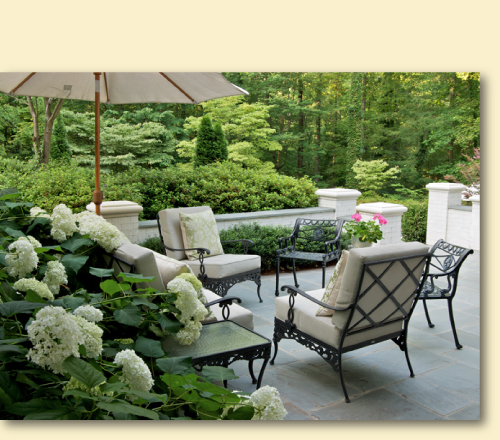 photographs of outdoor living spaces designed by Tom Hunter